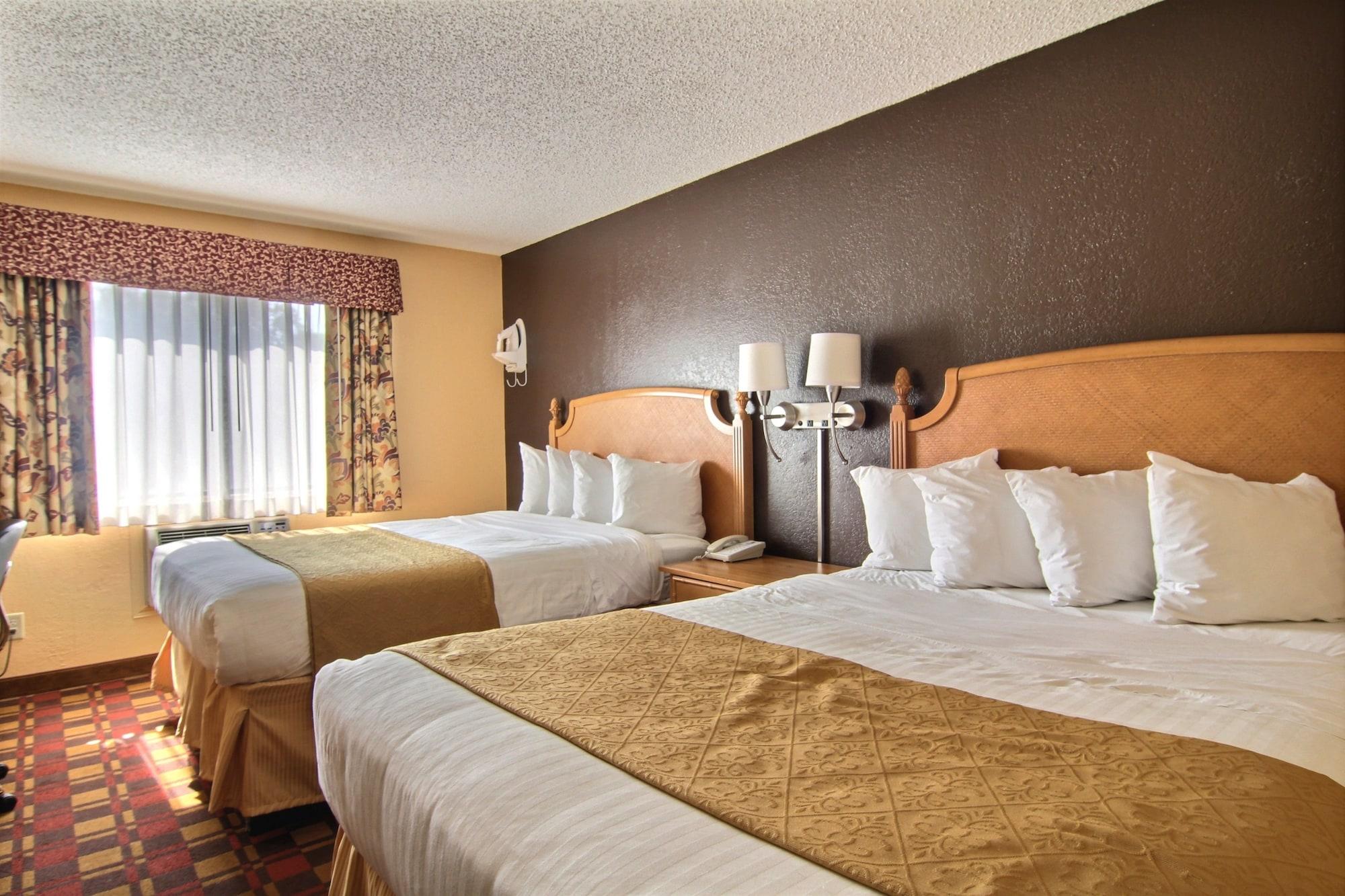Quality Inn Hall Of Fame Canton Esterno foto
