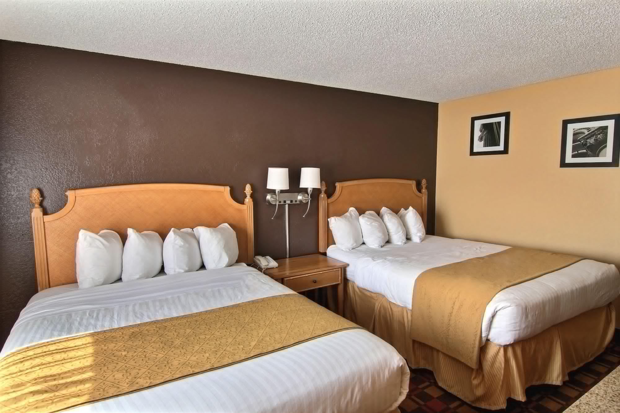 Quality Inn Hall Of Fame Canton Esterno foto