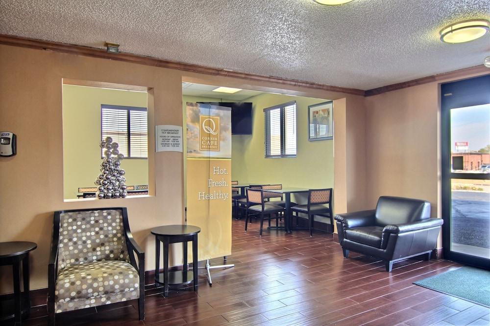 Quality Inn Hall Of Fame Canton Esterno foto